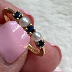 Tiffany & Co. 18k Yellow Gold Sapphire & Pearl Ring Size 7